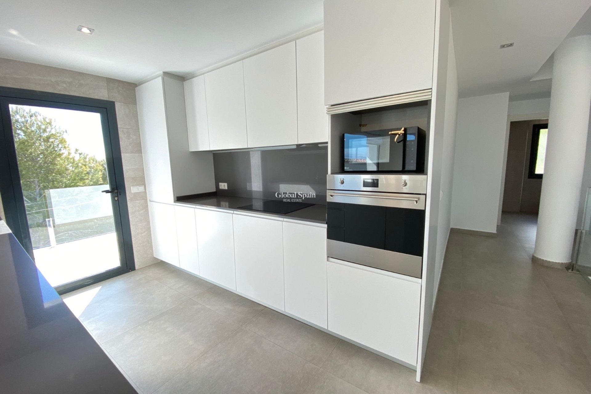 Odsprzedaż - Chalet niezależny -
Calpe - Calpe urbanizaciones