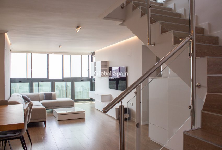 Odsprzedaż - Daszek -
Benidorm