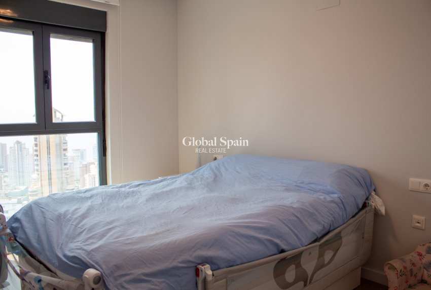 Odsprzedaż - Daszek -
Benidorm