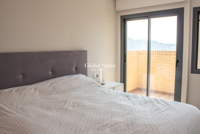 Odsprzedaż - Daszek -
Benidorm