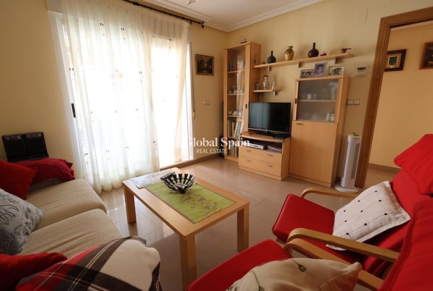 Odsprzedaż - Daszek -
ORIHUELA COSTA - Lomas de Cabo Roig