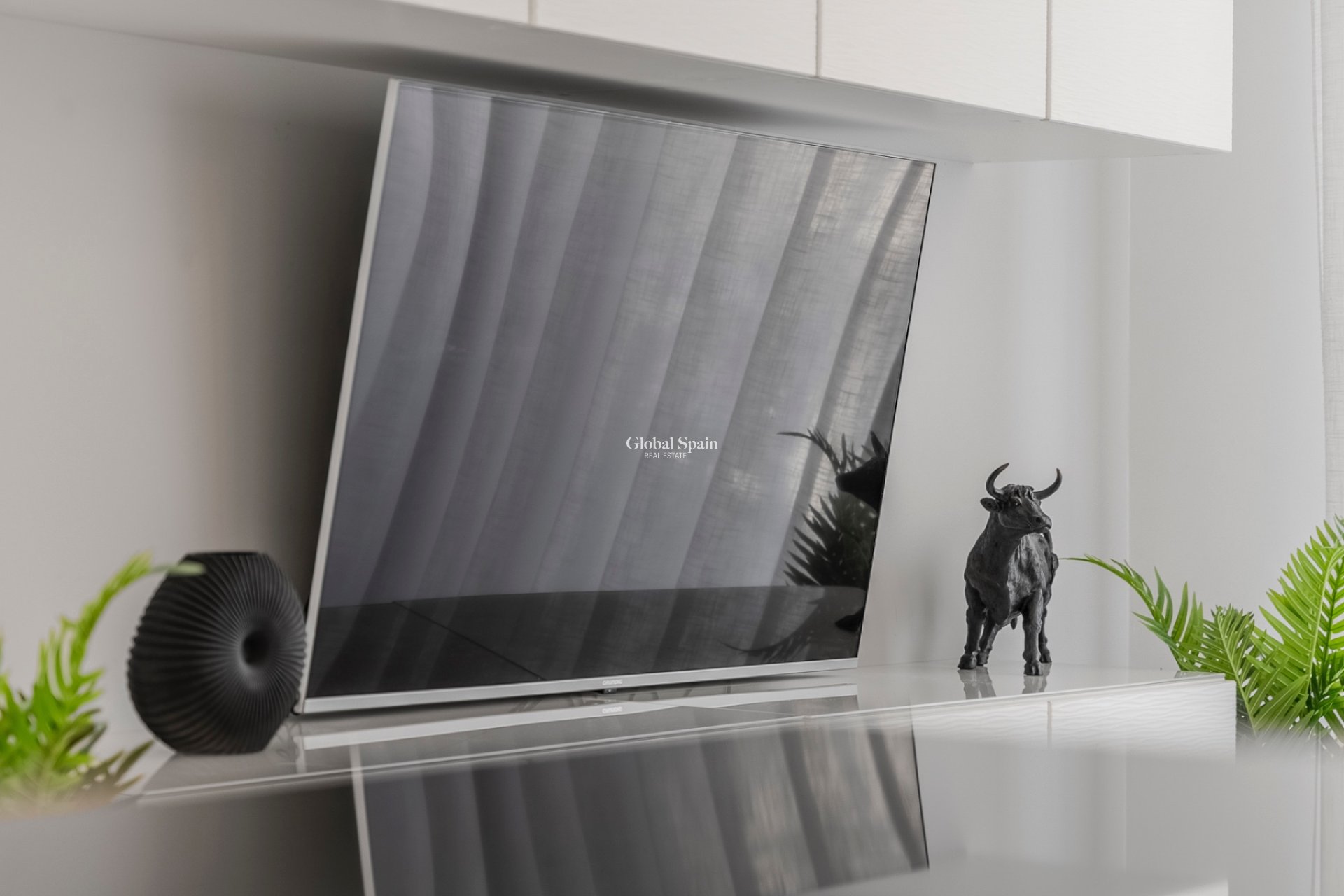 Odsprzedaż - Daszek -
PILAR DE LA HORADADA - MIL PALMERAS 