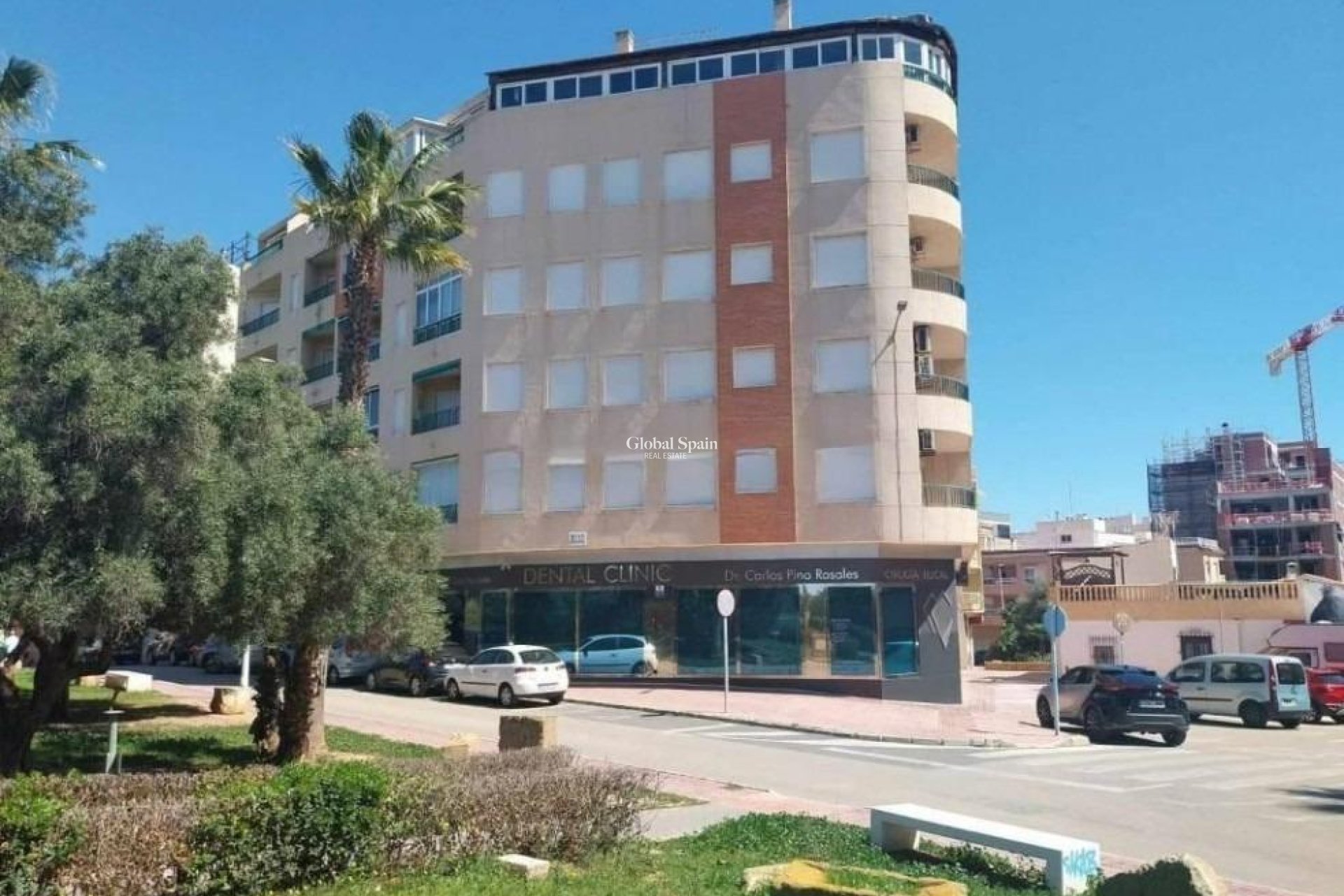 Odsprzedaż - Daszek -
TORREVIEJA - La Mata