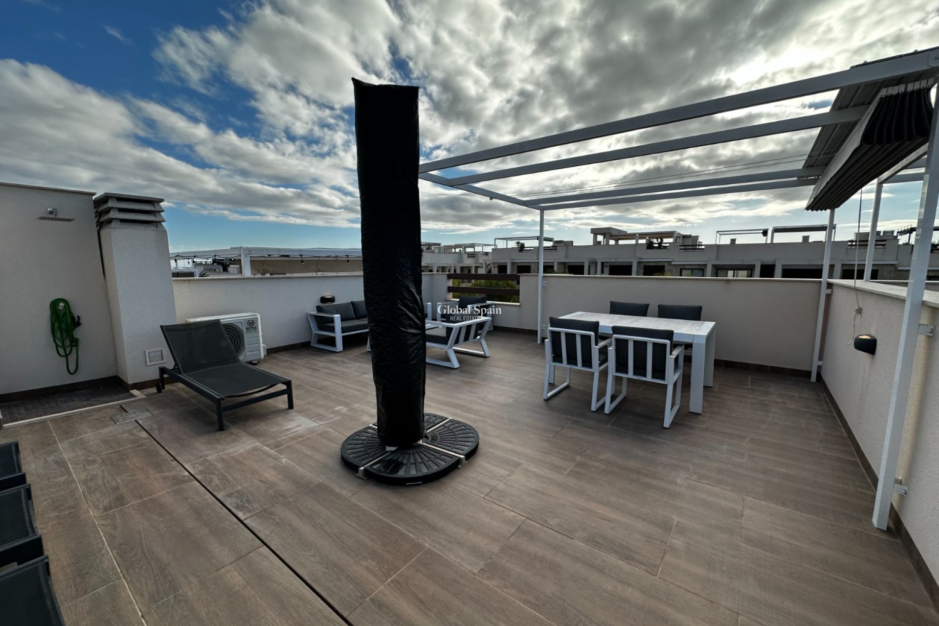 Odsprzedaż - Daszek -
TORREVIEJA - LOS BALCONES - LOS ALTOS