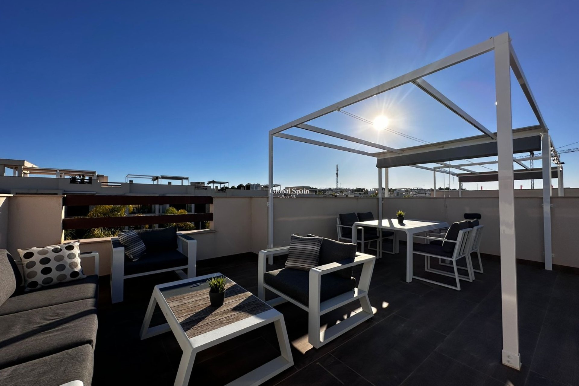 Odsprzedaż - Daszek -
TORREVIEJA - LOS BALCONES - LOS ALTOS