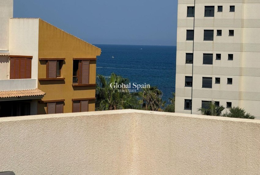 Odsprzedaż - Daszek -
TORREVIEJA - Punta Prima