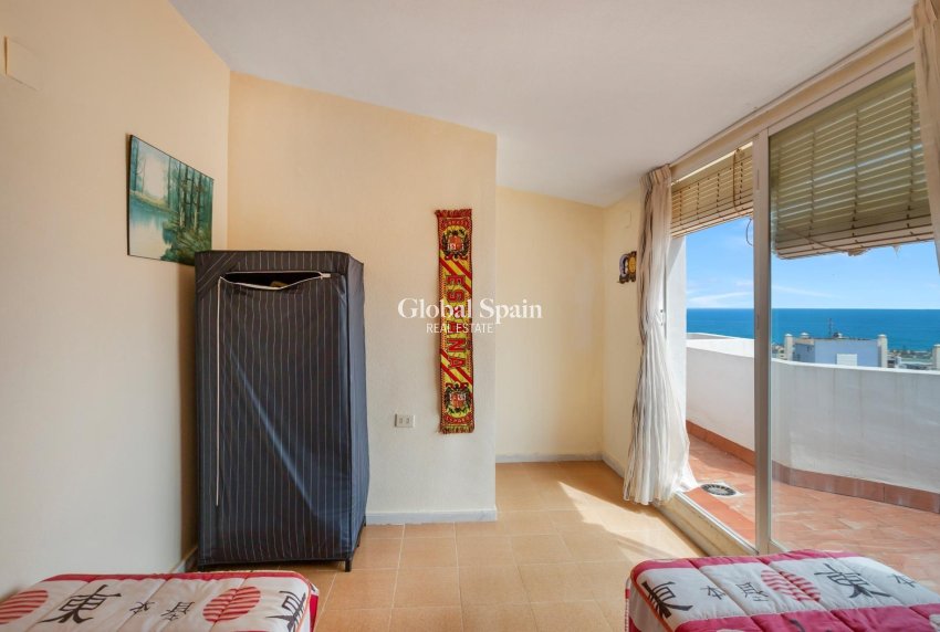 Odsprzedaż - Daszek -
TORREVIEJA - Torreblanca