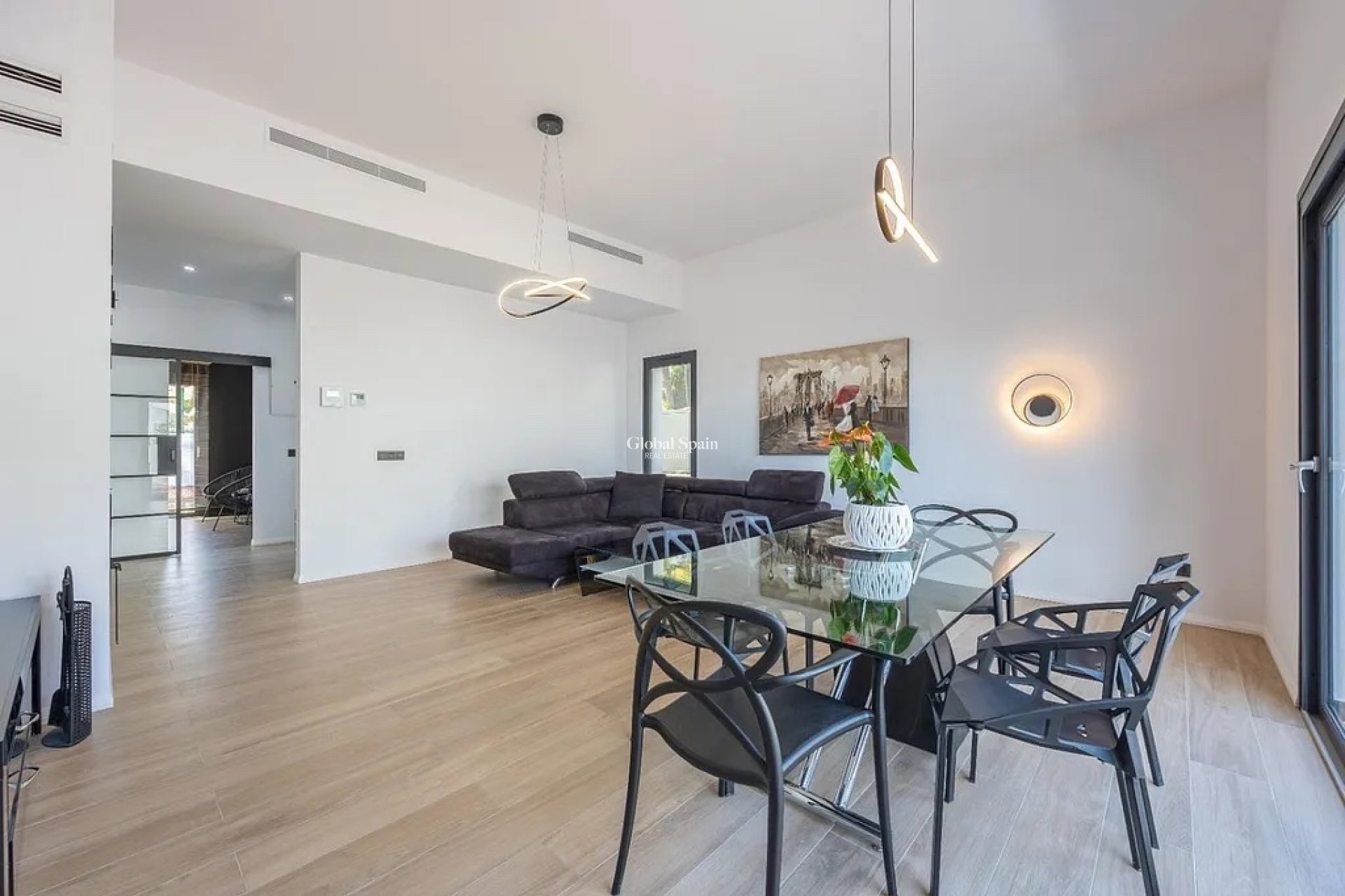 Odsprzedaż - Dom -
ALTEA