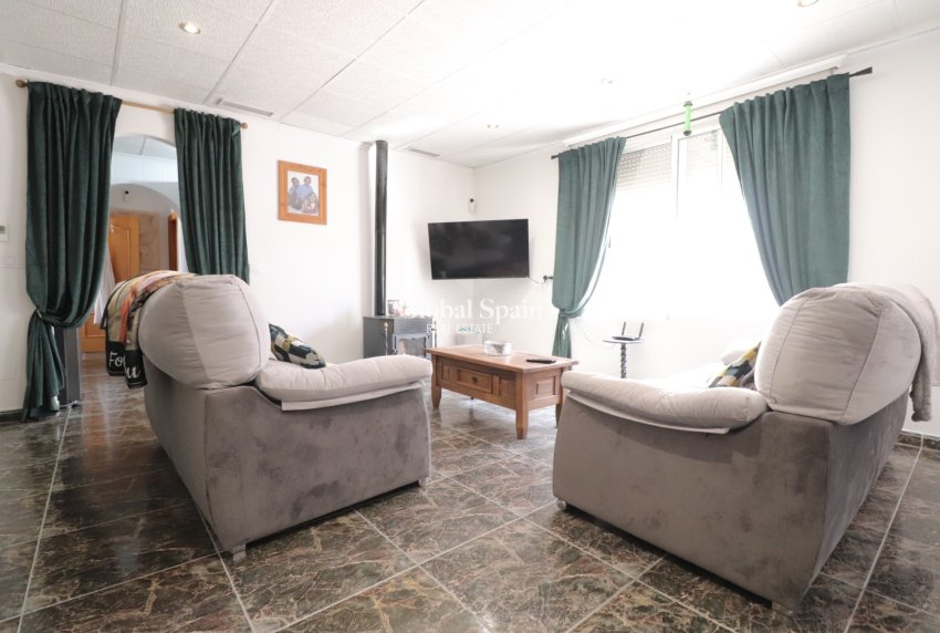 Odsprzedaż - DOM -
Benferri - Benferri - Country
