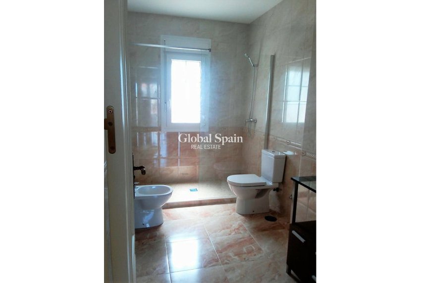 Odsprzedaż - DOM -
CABO ROIG - Costa Blanca