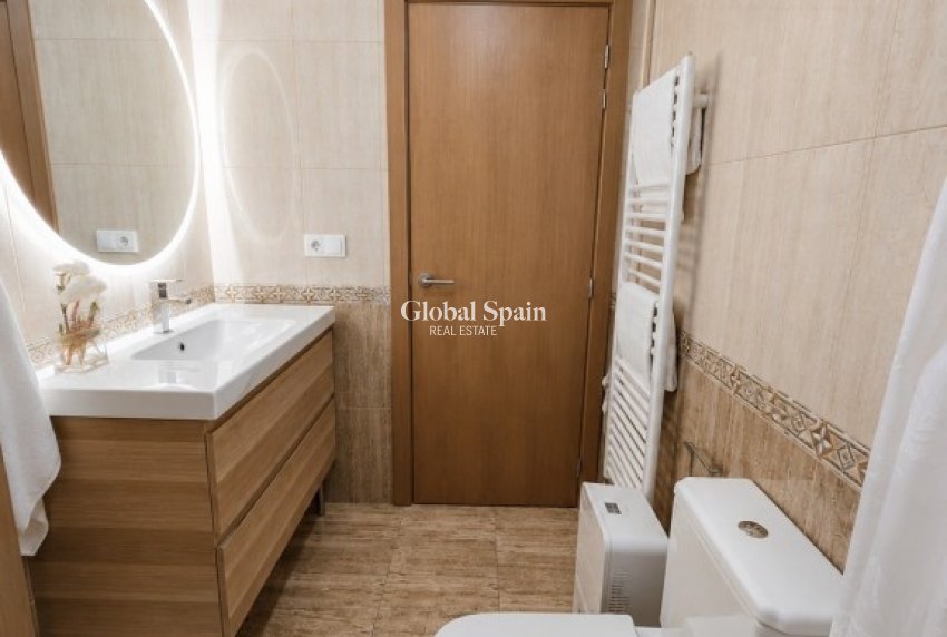 Odsprzedaż - DOM -
CABO ROIG - Costa Blanca