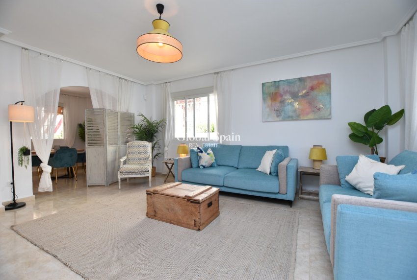 Odsprzedaż - DOM -
CIUDAD QUESADA