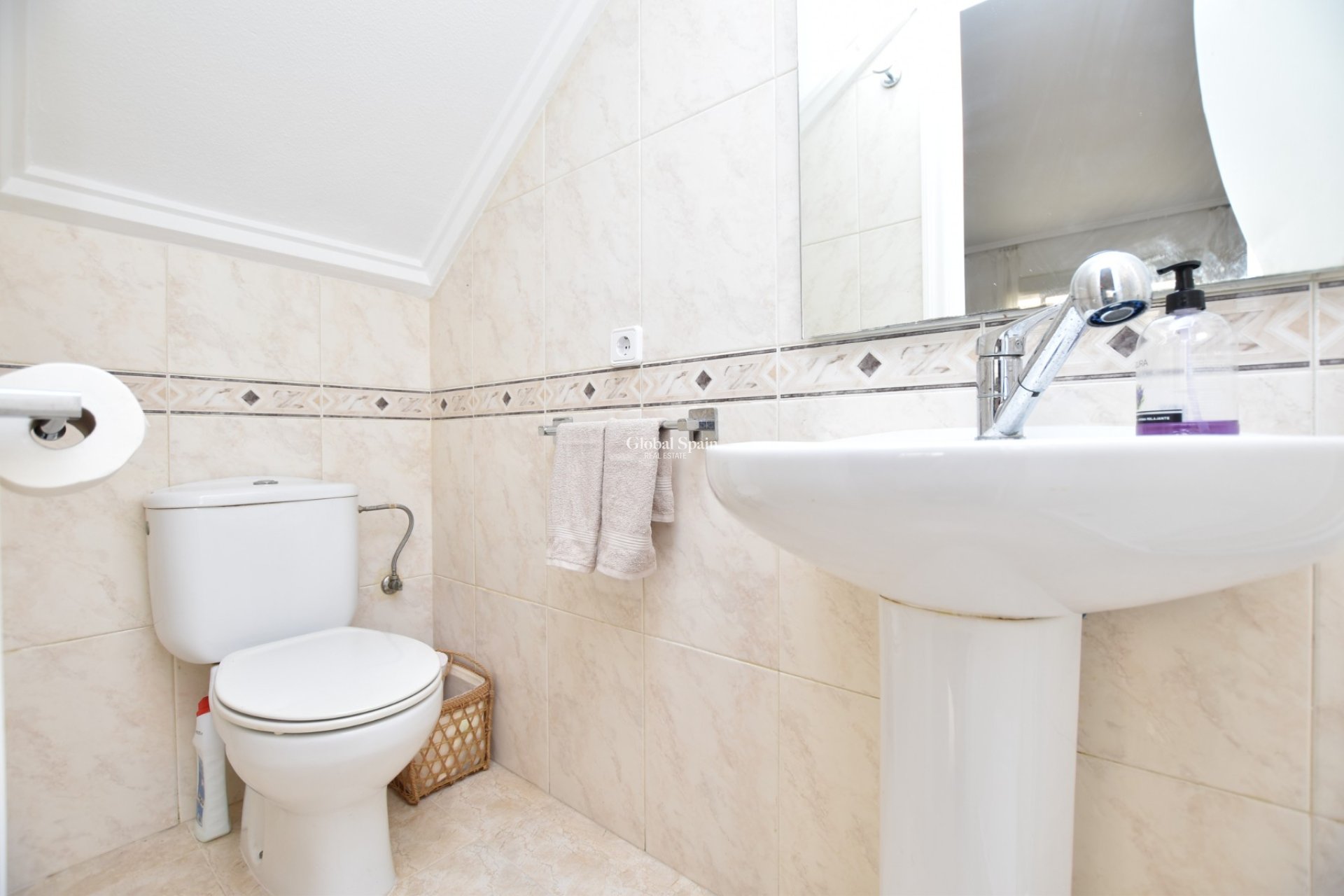 Odsprzedaż - DOM -
CIUDAD QUESADA