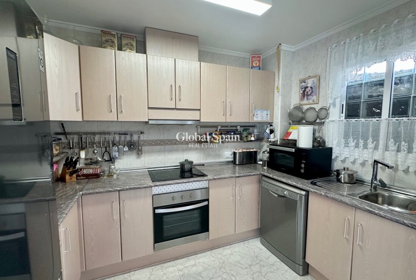 Odsprzedaż - DOM -
CIUDAD QUESADA