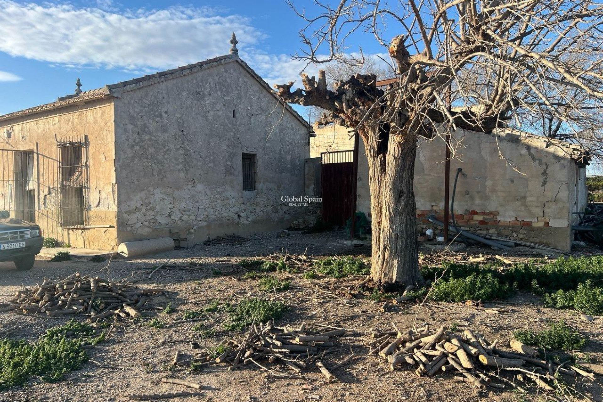 Odsprzedaż - DOM -
DAYA NUEVA - Comunidad valenciana