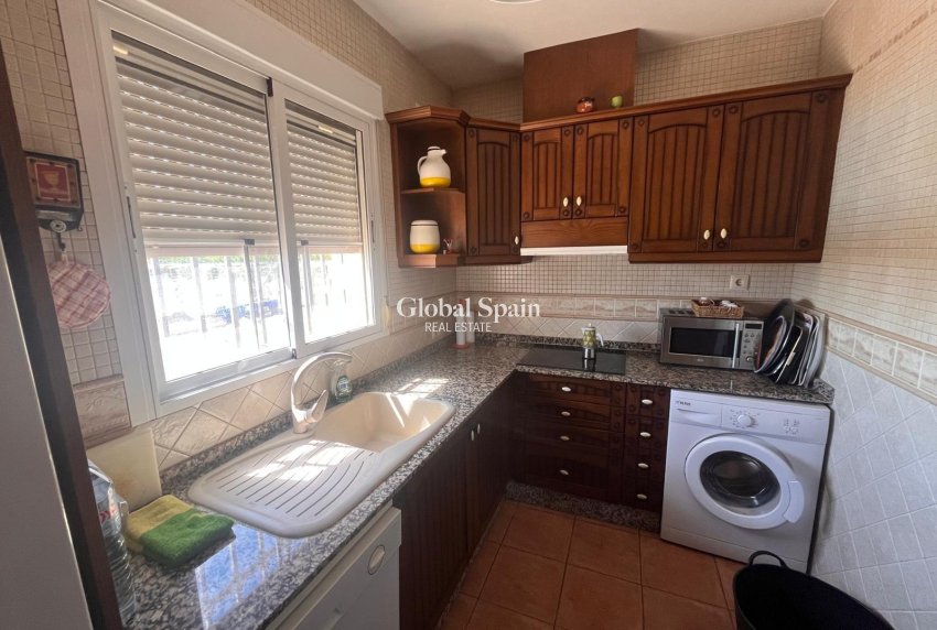 Odsprzedaż - DOM -
DAYA NUEVA - La Bodega