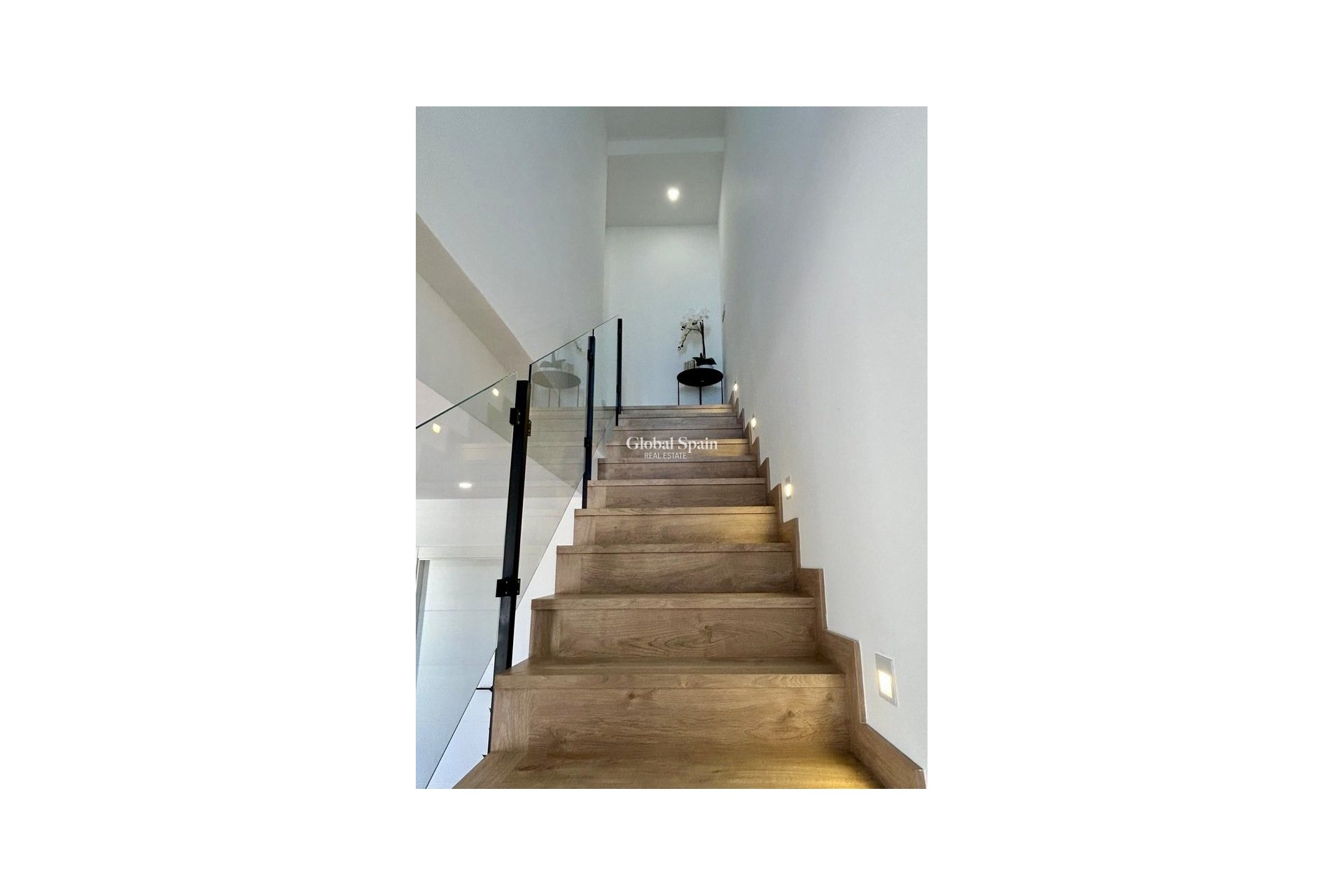 Odsprzedaż - DOM -
DOLORES - Costa Blanca