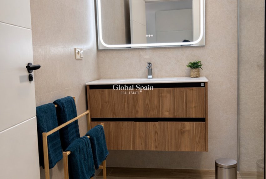 Odsprzedaż - DOM -
DOLORES - Costa Blanca