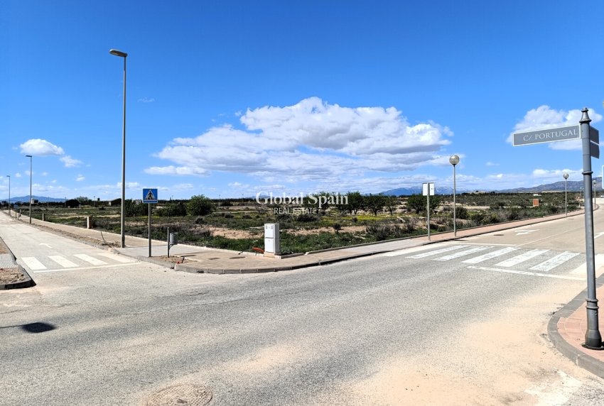 Odsprzedaż - DOM -
FUENTE ÁLAMO DE MURCIA - Hacienda del Alamo