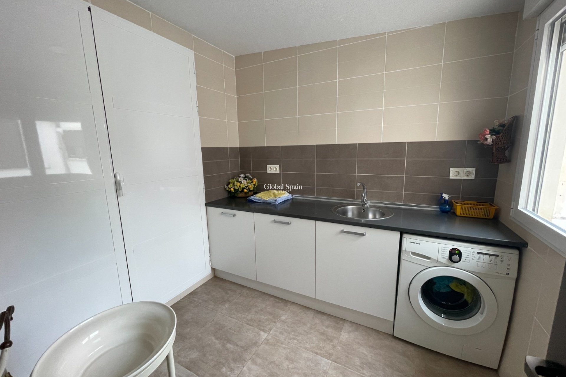 Odsprzedaż - DOM -
GUARDAMAR DEL SEGURA - Costa Blanca