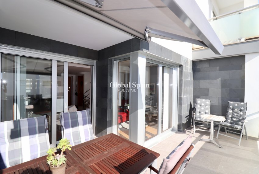 Odsprzedaż - Dom -
GUARDAMAR DEL SEGURA