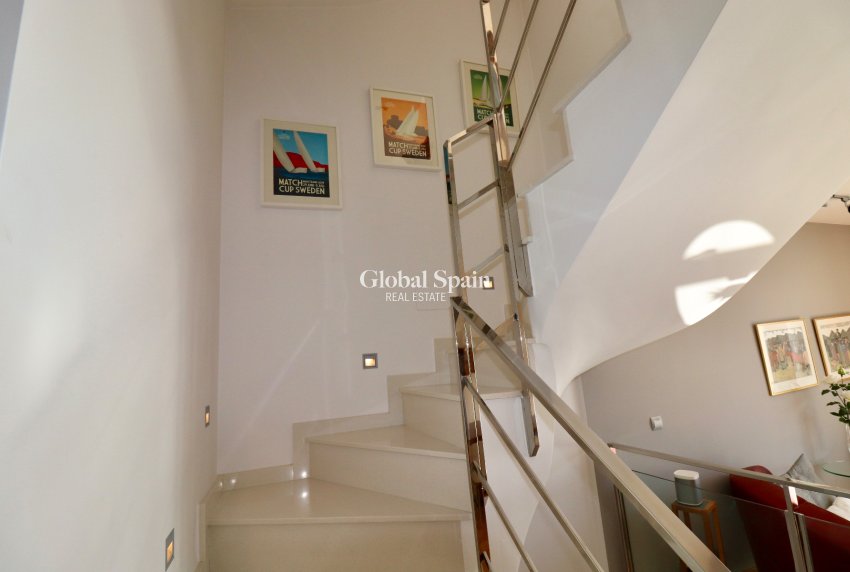 Odsprzedaż - Dom -
GUARDAMAR DEL SEGURA