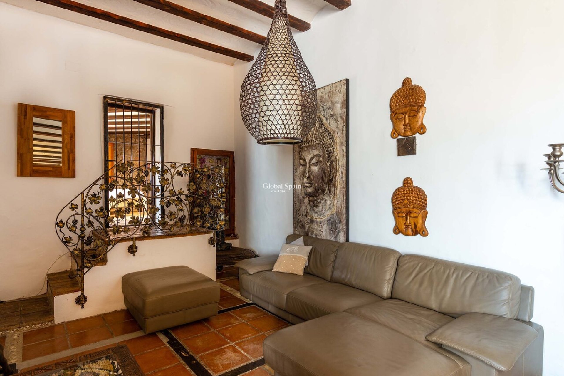 Odsprzedaż - DOM -
JALÓN - Inland