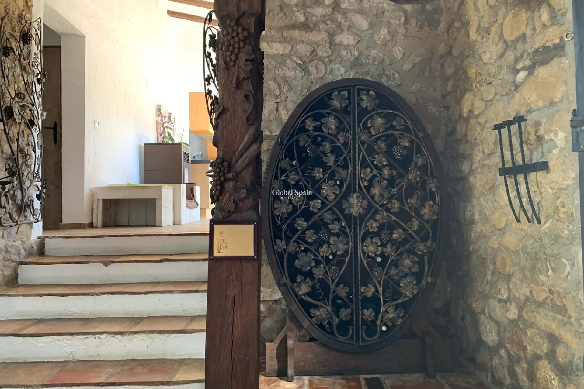 Odsprzedaż - DOM -
JALÓN - Inland