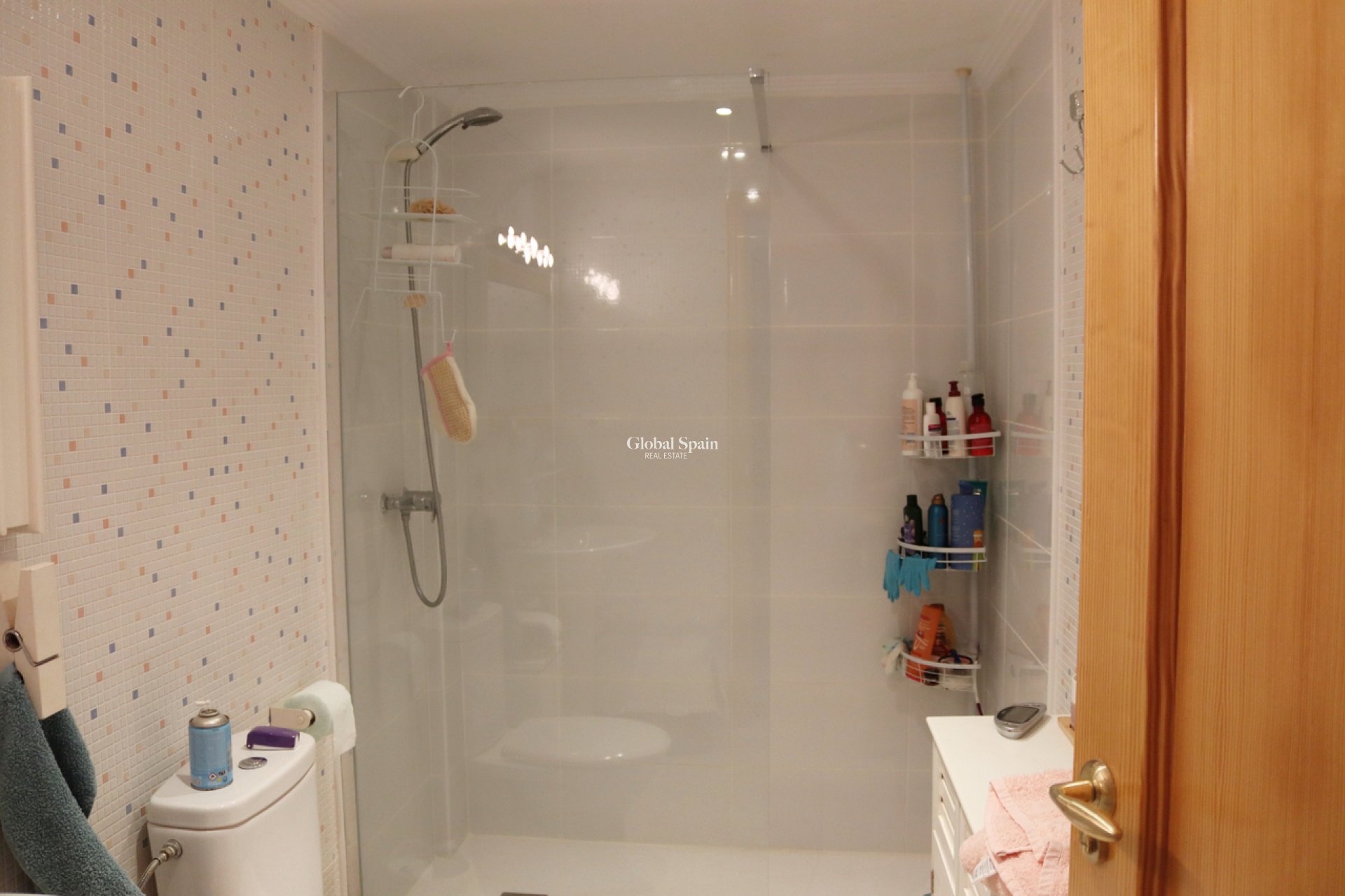 Odsprzedaż - DOM -
JALÓN - Inland