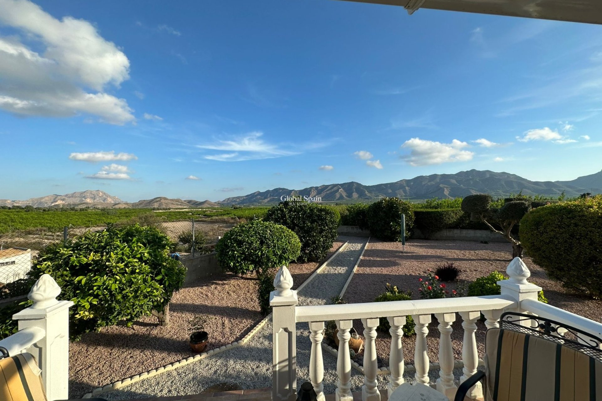 Odsprzedaż - DOM -
LA MATANZA - La Matanza