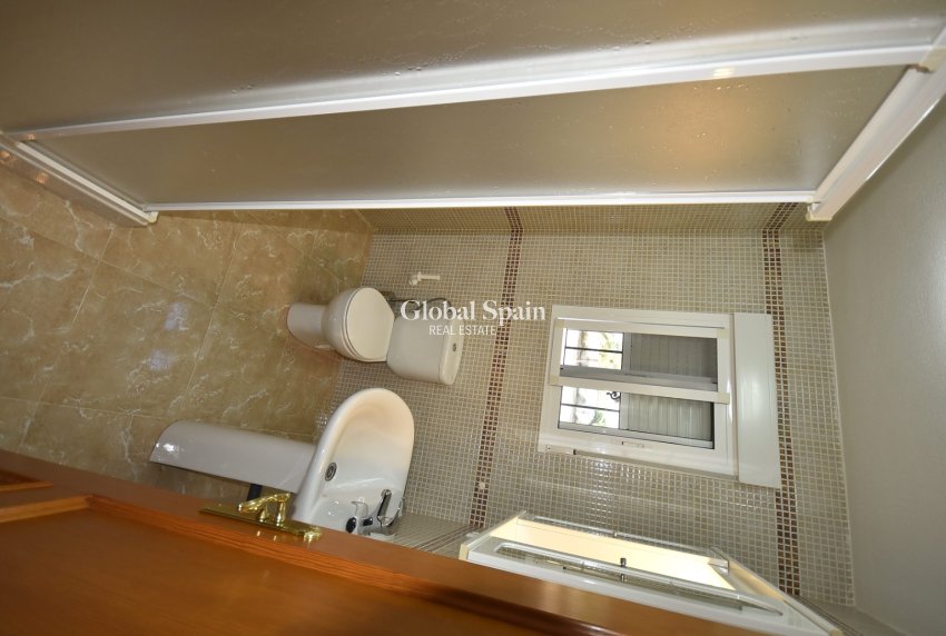 Odsprzedaż - DOM -
LA MATANZA - La Matanza