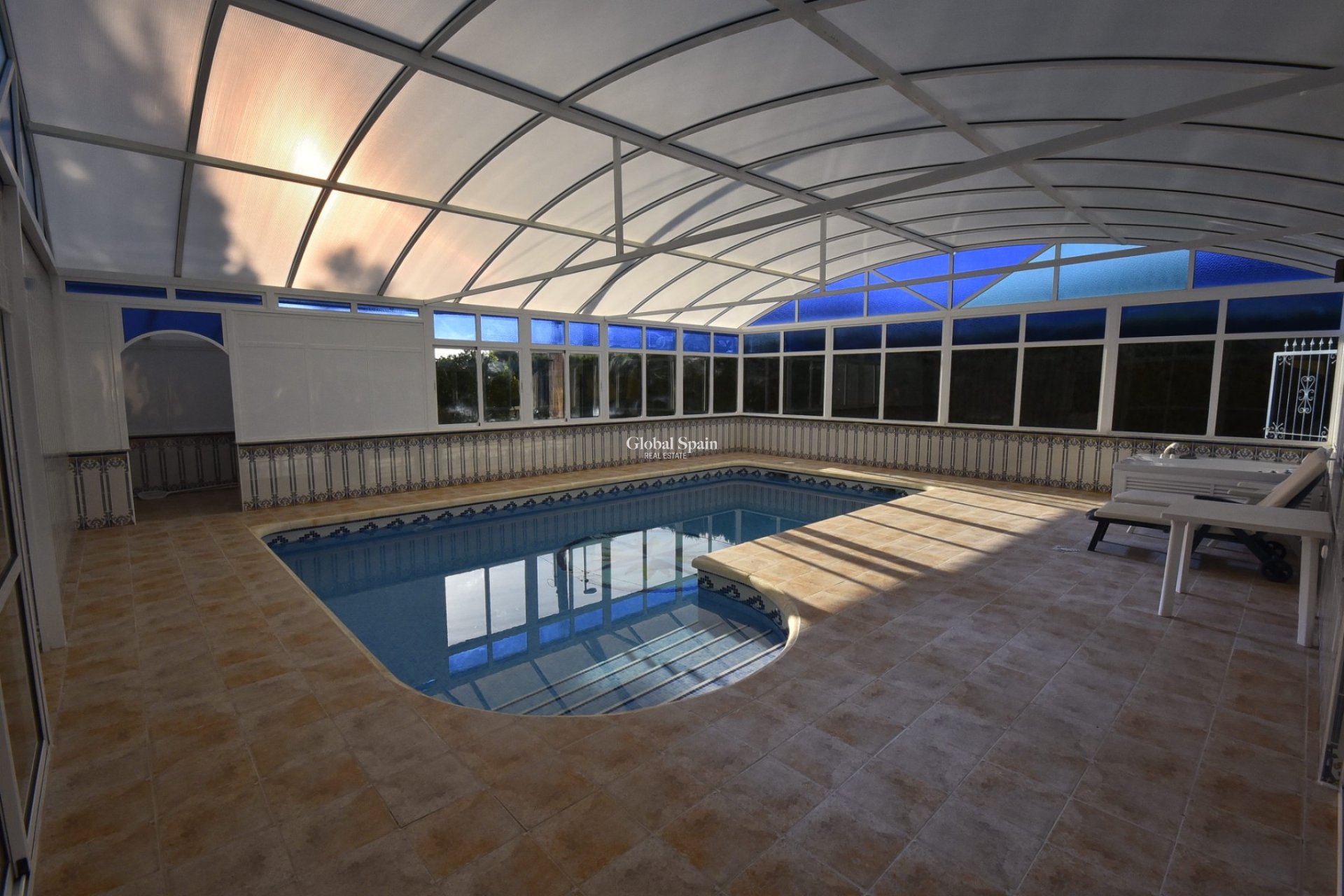 Odsprzedaż - DOM -
LA MATANZA - La Matanza