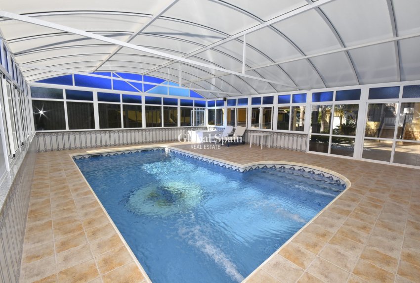 Odsprzedaż - DOM -
LA MATANZA - La Matanza