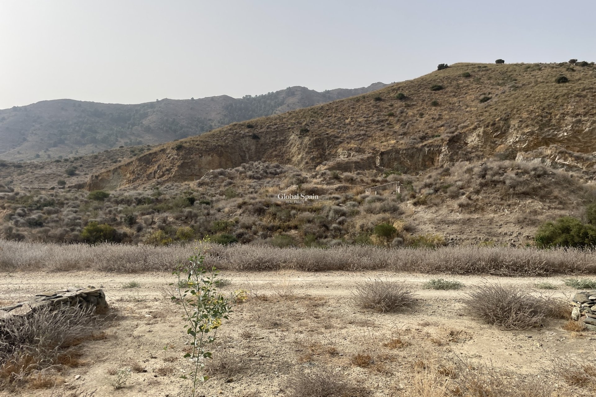 Odsprzedaż - DOM -
LA PINILLA - Inland