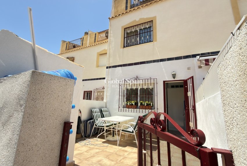 Odsprzedaż - DOM -
LA ZENIA - Costa Blanca