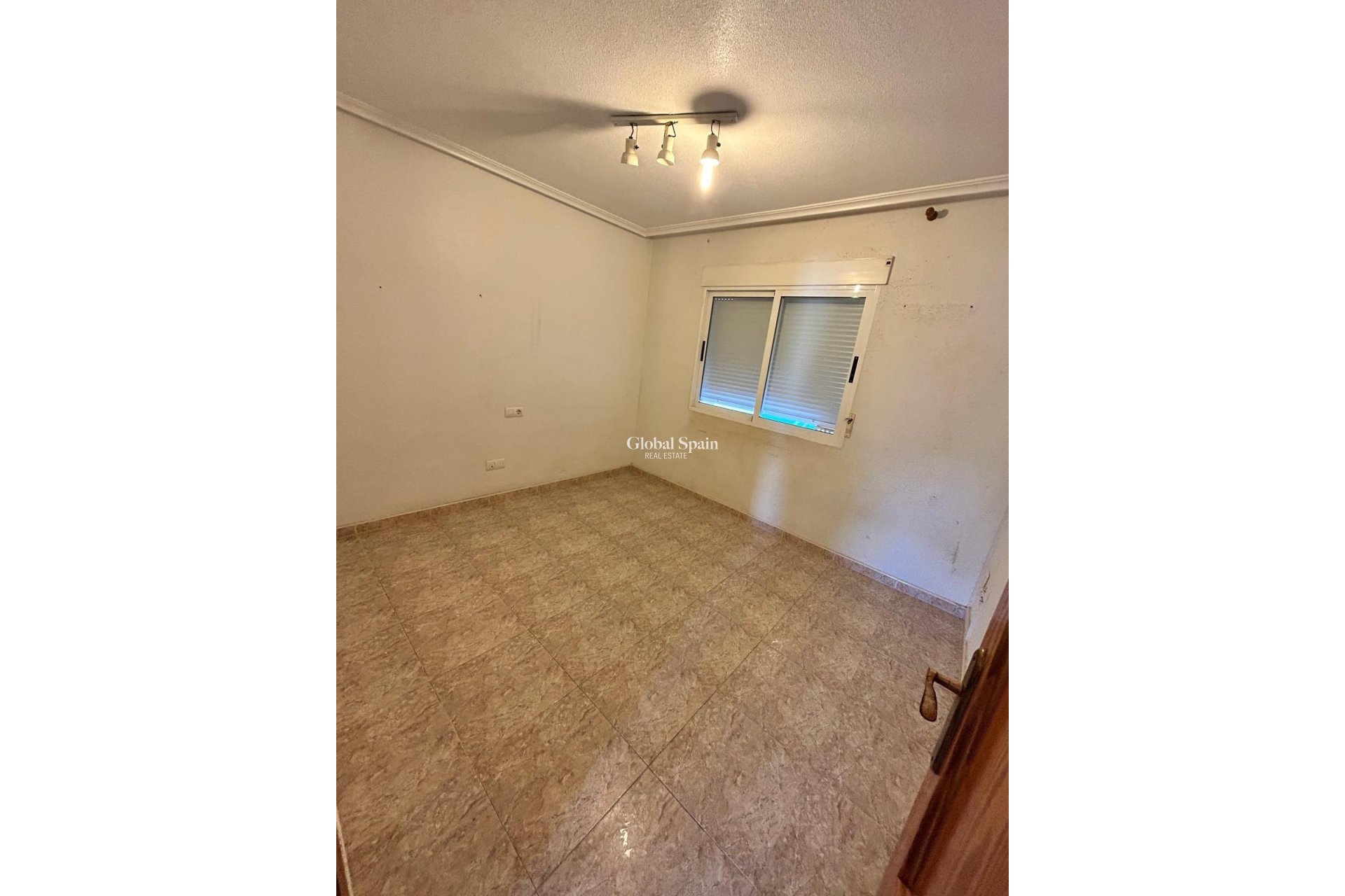 Odsprzedaż - DOM -
LOS ALCÁZARES