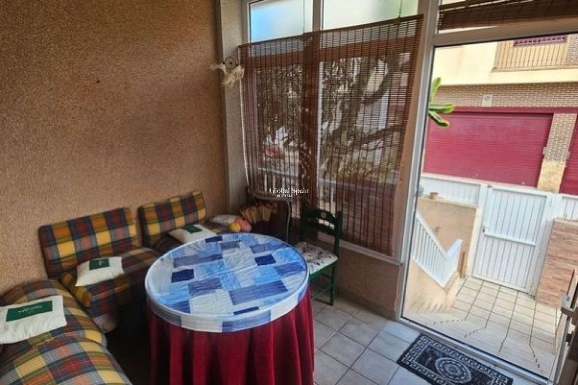 Odsprzedaż - DOM -
LOS ALCÁZARES