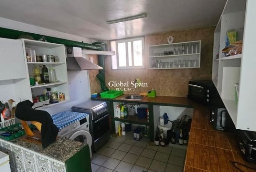 Odsprzedaż - DOM -
LOS ALCÁZARES