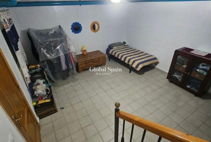 Odsprzedaż - DOM -
LOS ALCÁZARES