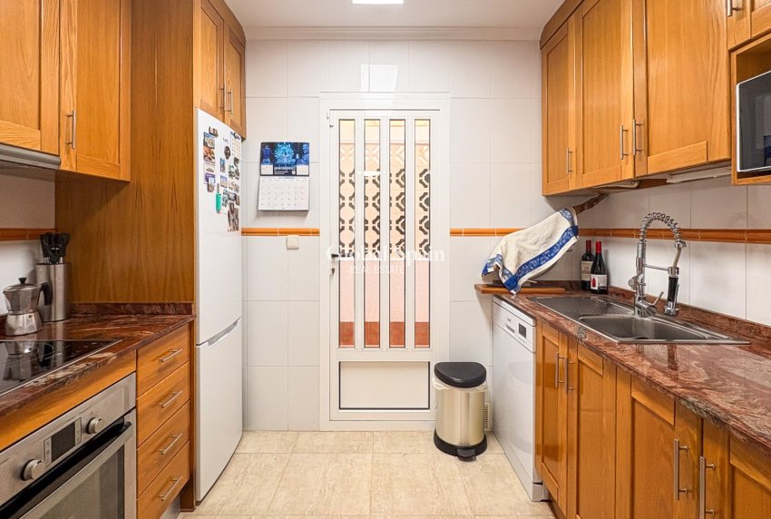 Odsprzedaż - DOM -
LOS ARENALES DEL SOL - Elche/Elx