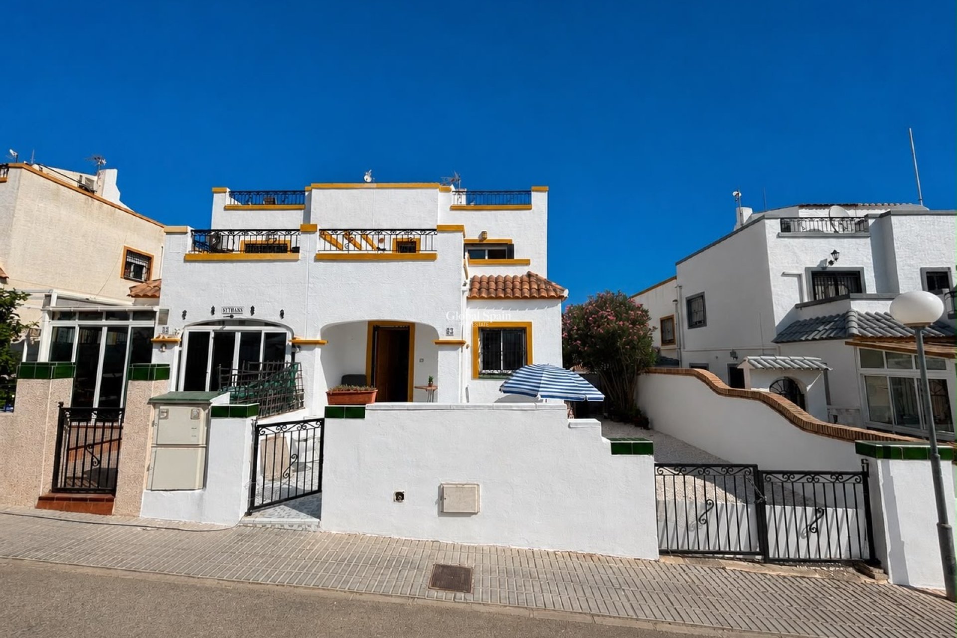 Odsprzedaż - DOM -
LOS BALCONES - LOS ALTOS - Costa Blanca