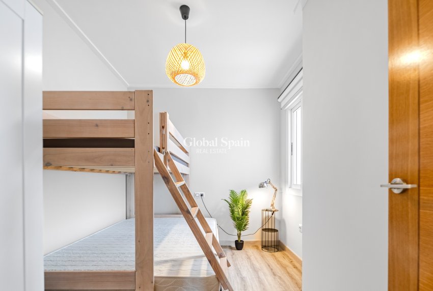 Odsprzedaż - Dom -
LOS BALCONES - LOS ALTOS