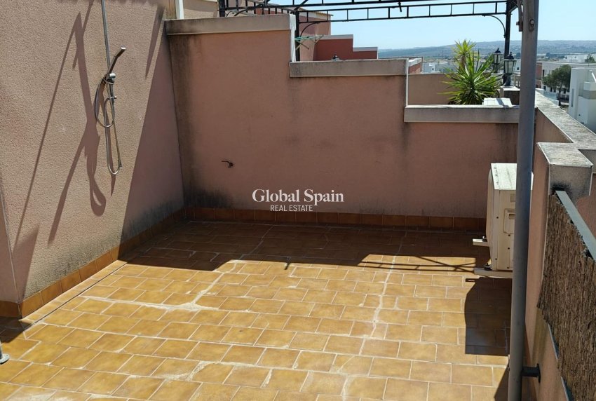 Odsprzedaż - DOM -
LOS MONTESINOS - Costa Blanca Sur