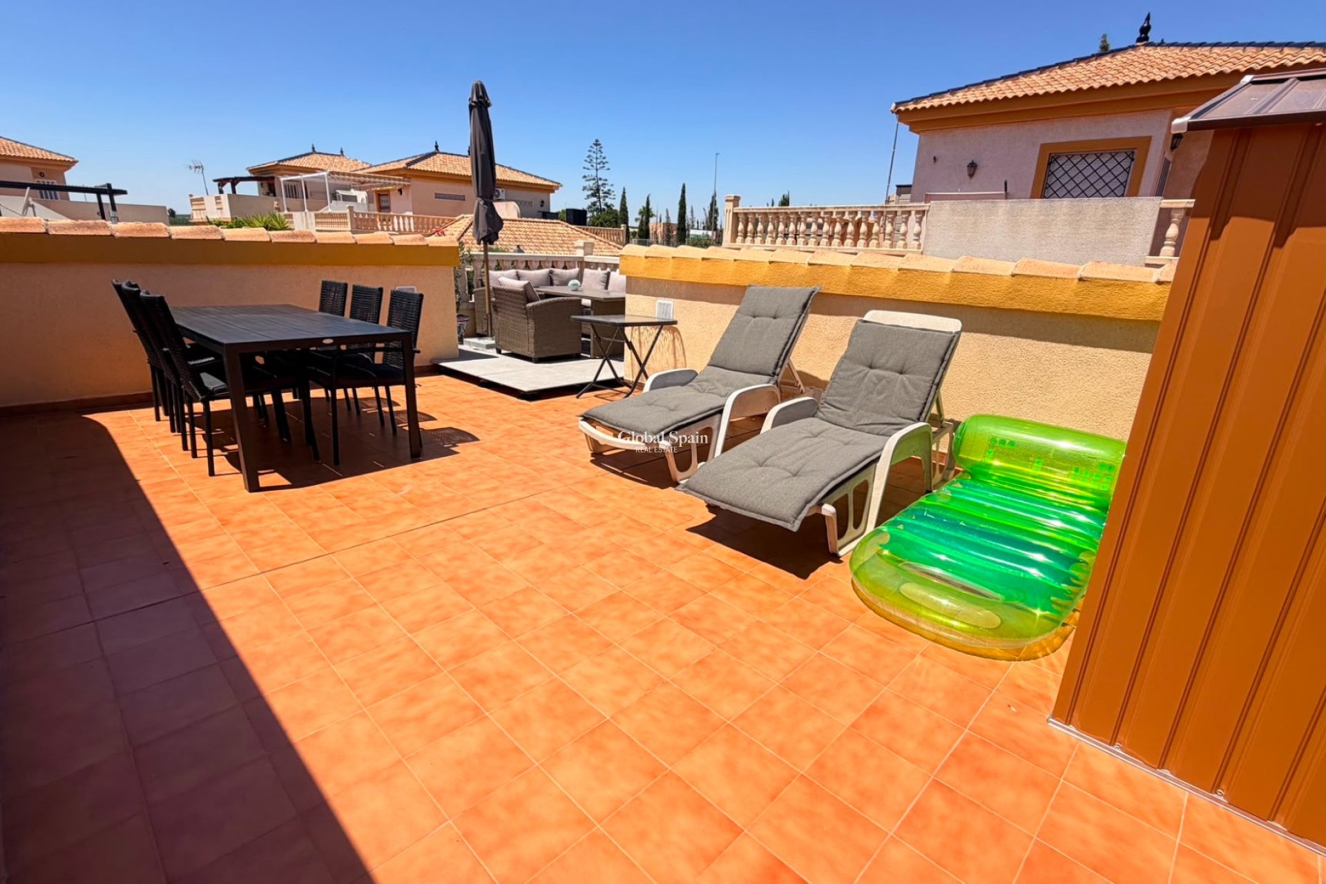 Odsprzedaż - DOM -
LOS MONTESINOS - Costa Blanca