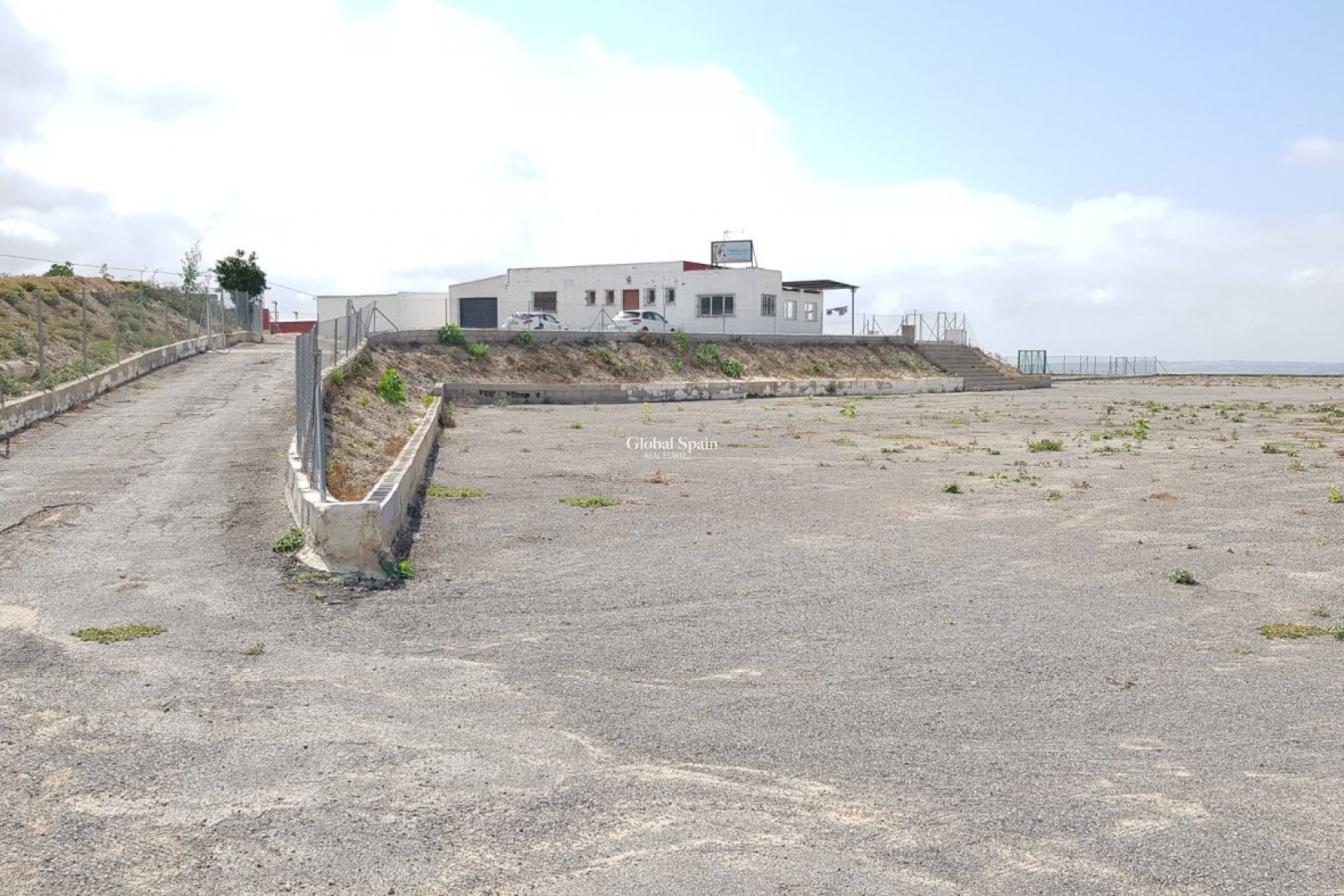 Odsprzedaż - DOM -
LOS MONTESINOS