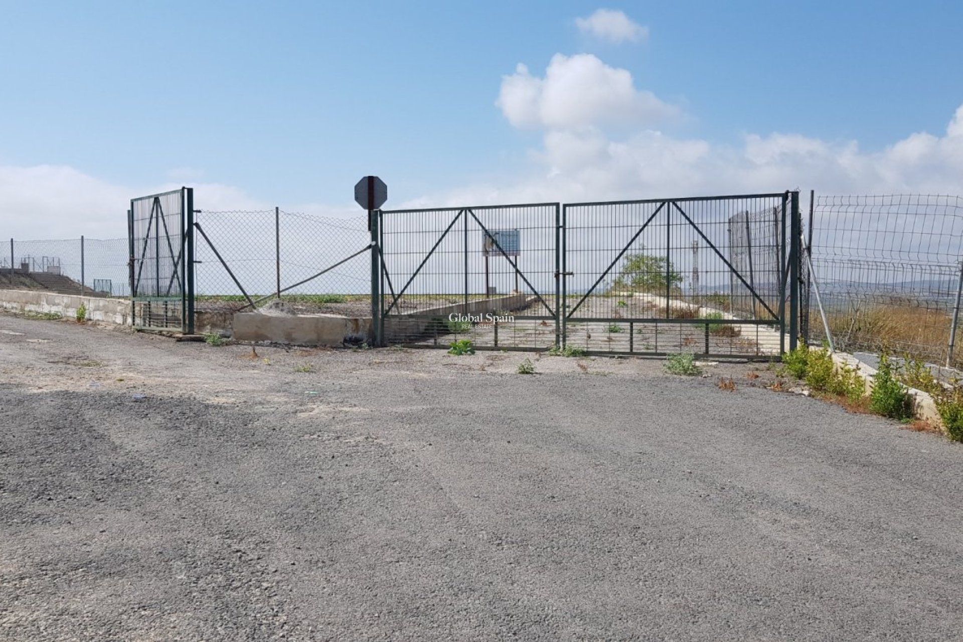 Odsprzedaż - DOM -
LOS MONTESINOS