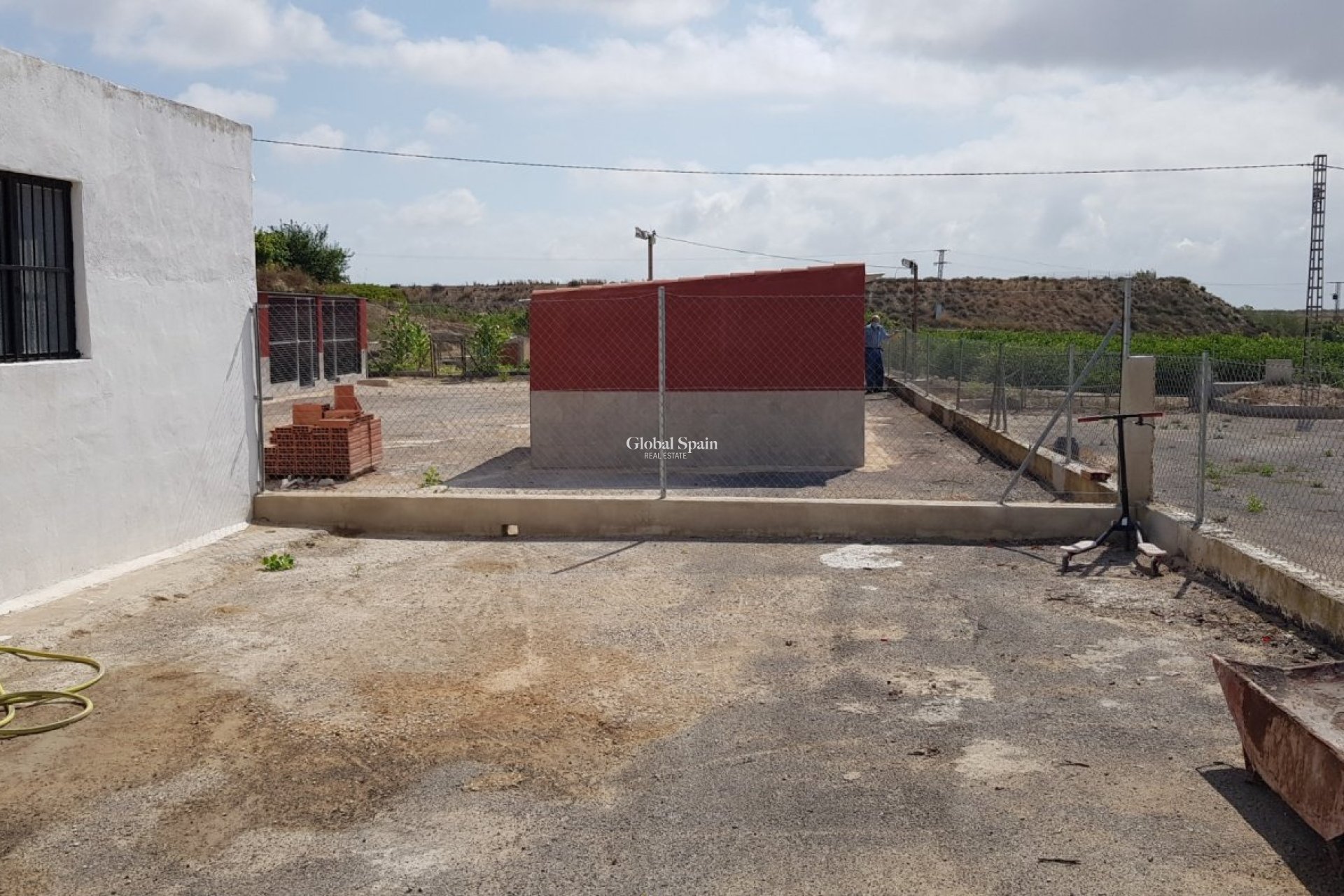 Odsprzedaż - DOM -
LOS MONTESINOS