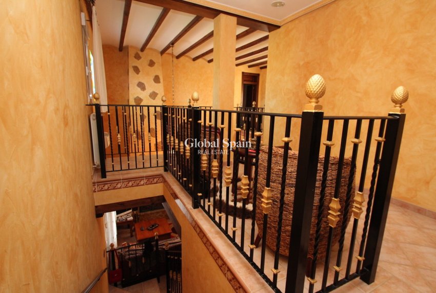 Odsprzedaż - DOM -
MURCIA - Costa Blanca Sur