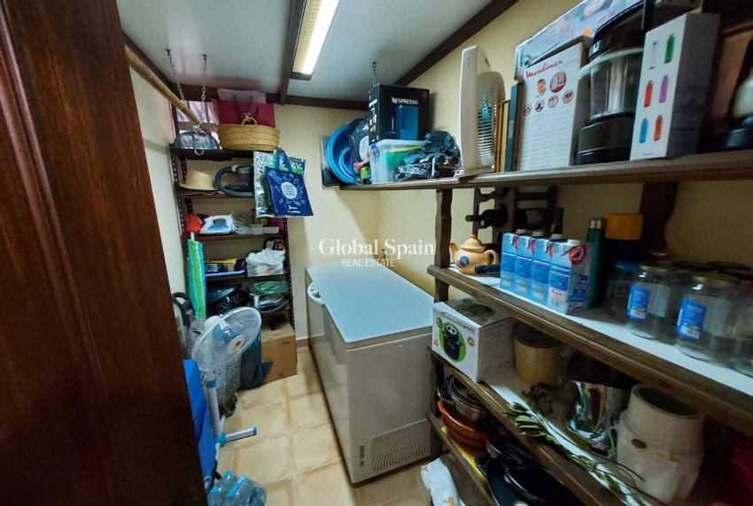 Odsprzedaż - DOM -
MURCIA - Inland