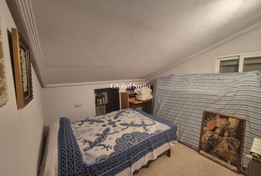 Odsprzedaż - DOM -
ORIHUELA - Casco Histórico